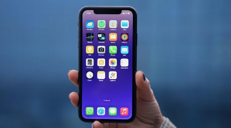 De acuerdo con el Centro de Ayuda de WhatsApp, la app solo será compatible con algunos celulares. UNSPLASH / JOTFORM