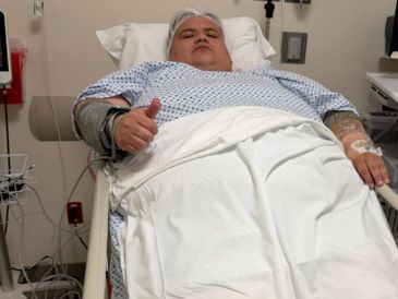 Óscar Espinoza "Baby Face" apareció en el hospital, pero el motivo real es todo un misterio. INSTAGRAM/oscarbabyface