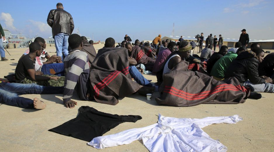 La embarcación con migrantes se dirigía a Grecia, pero se volcó frente a la ciudad de Tobruk. EFE/ARCHIVO