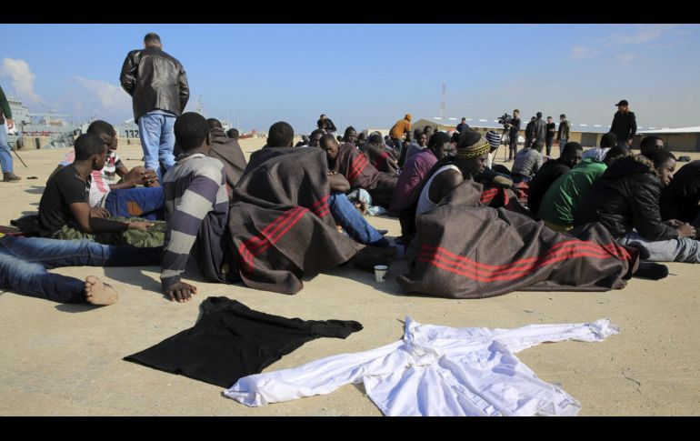 La embarcación con migrantes se dirigía a Grecia, pero se volcó frente a la ciudad de Tobruk. EFE/ARCHIVO