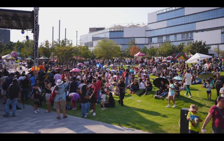 Alrededor de 16 mil personas se dieron cita este miércoles a “La Gran Fiesta de Abril”, evento el cual fue organizado por el Gobierno de Zapopan para celebrar el Día de las Niñas y los Niños. CORTESÍA / Municipio de Zapopan