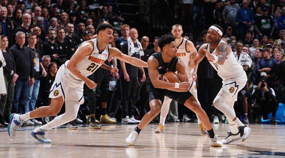 Minnesota Timberwolves impusieron su defensa y derrotaron a los Denver Nuggets para citarse con los San Antonio Spurs. AFP