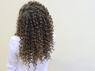 El corte bob es uno de los preferidos, puesto que luce bien ya sea en cabello lacio, ondulado o rizado. UNSPLASH / I. CHISHKOVA
