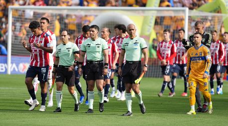 El equipo rojiblanco afrontará el primer juego sin sus cinco elementos llamados a Selección Mexicana, por lo que será una dura prueba para Gabriel Milito y su plantel, ante uno de los equipos más complicados en la historia reciente de los torneos cortos. IMAGO7