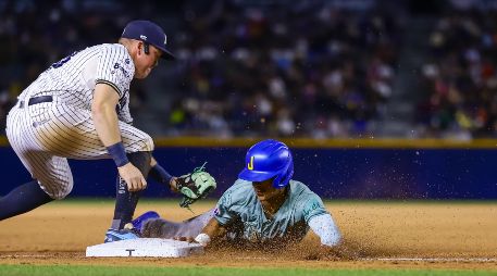 Los Charros de Jalisco iniciaron con tropiezo en su visita a Nuevo León, luego de caer por una cerrada pizarra de 1-3 ante los Sultanes de Monterrey en el primer juego de la serie. CORTESÍA