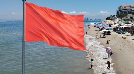 Esta es la única playa con bandera roja en Puerto Vallarta este sábado 2 de mayo. ESPECIAL / FACEBOOK Protección Civil y Bomberos Puerto Vallarta