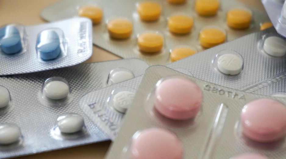 La decisión de una Corte estadounidense sobre las píldoras de mifepristona pone en peligro a mujeres vulnerables, advierten. ESPECIAL/PEXELS