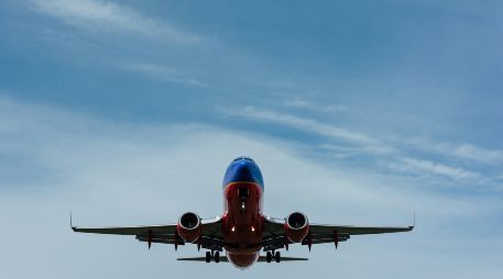 Para junio y la segunda mitad del año se espera una disminución de vuelos en algunas rutas. UNSPLASH