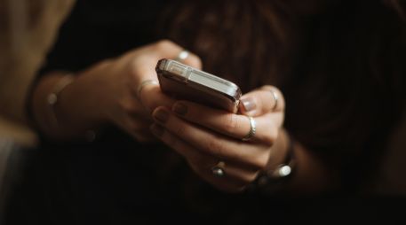 Esta nueva regulación representa un cambio importante en el sector de las telecomunicaciones y pretende hacer frente a los delitos como extorsión o fraude telefónico. UNSPLASH