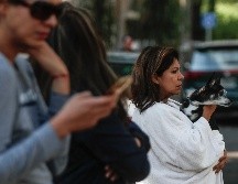 Pese a que los celulares no avisaron, la alerta sísmica anunció a las y los habitantes de la Ciudad de México sobre el desarrollo de un temblor. EFE / I. Esquivel