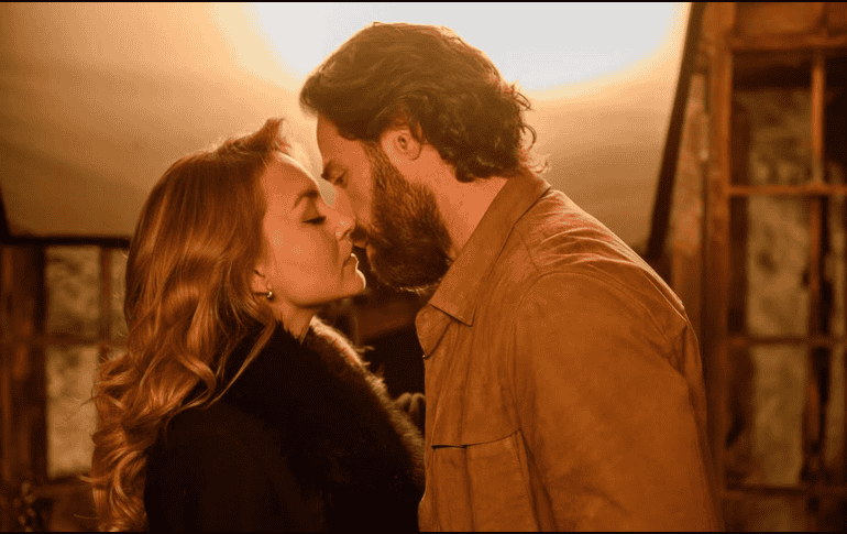 Esta será la primera vez que Boyer y Rulli trabajen juntos en cine. ESPECIAL / IG / @angeliqueboyer