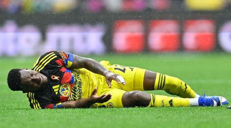 Cristian Borja abandonó el partido entre América y Pumas tras sufrir una lesión en la rodilla derecha durante la ida de los cuartos de final del Clausura 2026. IMAGO7