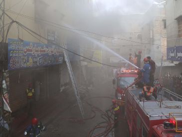 De acuerdo con autoridades afganas, los ataques destruyeron dos escuelas, dos mezquitas y un centro de salud en la provincia de Kunar. EFE/N. Khawar