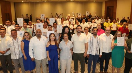 La dependencia informó que se otorgaron 50 Distintivos H, ocho Sellos Punto Limpio y dos Distintivos M, reconocimientos que acreditan la implementación de buenas prácticas en higiene, protocolos de limpieza y gestión empresarial. CORTESÍA