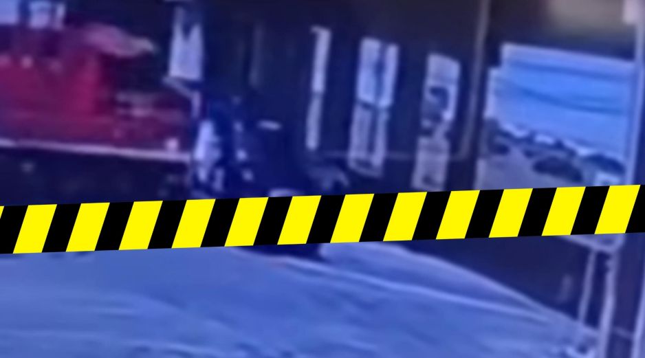 Tren y pipa chocan en Querétaro; circulan videos del accidente