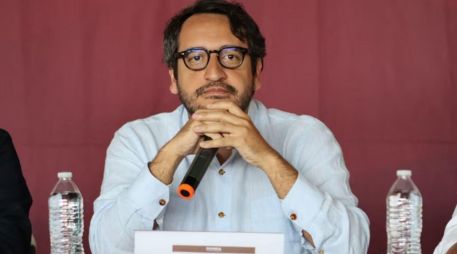 Andrés Manuel López Beltrán le lanzó un reto a Loret de Mola que de inmediato llamó la atención en redes. SUN/ARCHIVO