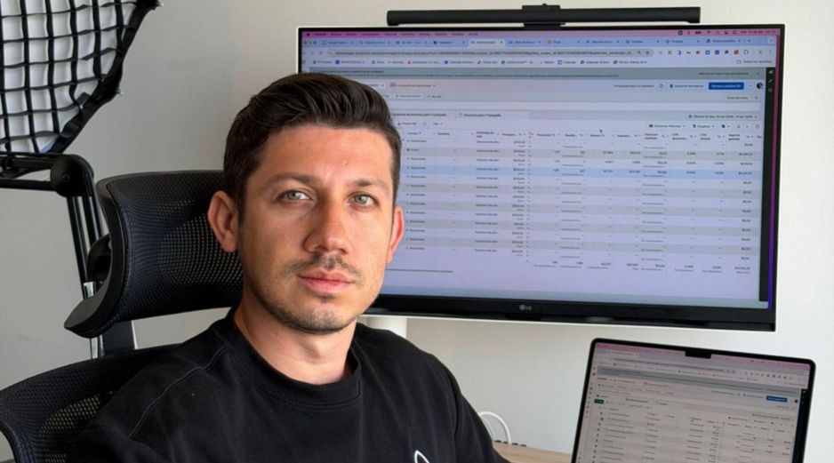 Una de ellas es iBoost Social, empresa encabezada por Jair Ruiz, que comenzó hace más de seis años como una agencia orientada a apoyar a pequeños negocios en su transición al entorno online.