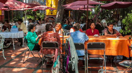 El Día de las Madres es uno de los festivos más importantes para las familias mexicanas. SUN / ARCHIVO