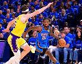 El Thunder de Oklahoma City se impuso 108 a 90 a los Lakers de Los Ángeles en el juego uno de la Semifinal del Oeste. AFP / J. Gateley
