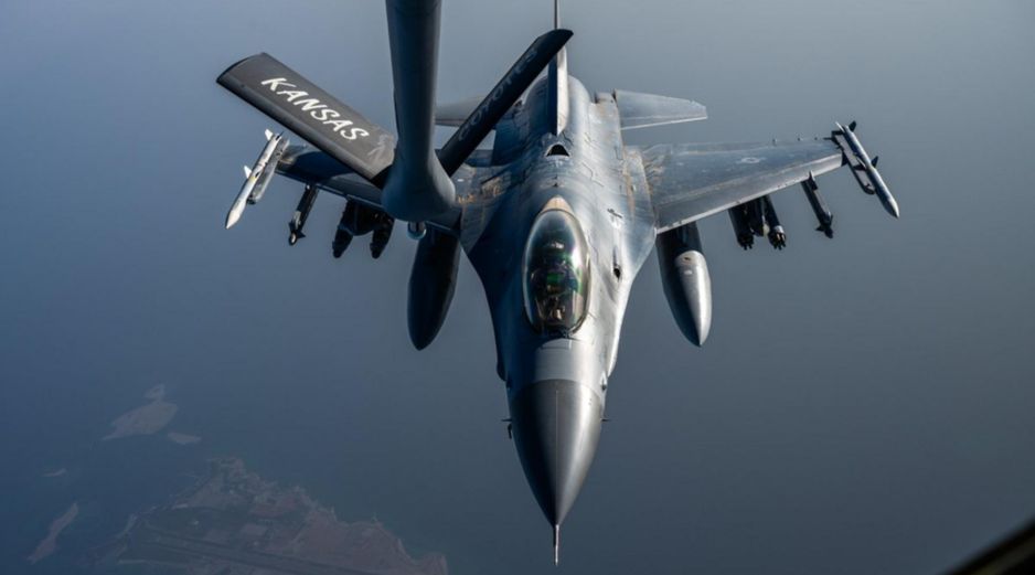 Trump anunció ayer la suspensión, a petición de Pakistán, de la operación militar iniciada el lunes para facilitar el tráfico por el estrecho de Ormuz. EFE/ CENTCOM
