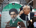 Trump informó ayer de la suspensión de la operación Proyecto Libertad, que había lanzado EU el lunes para liberar a los buques atrapados en el estratégico estrecho de Ormuz. EFE / ARCHIVO
