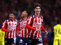 La declaración de Chivas se da después del anuncio emitido por la FMF, en el que se advirtió que cualquier jugador convocado que no acudiera a la concentración hoy miércoles quedaría fuera de la Copa del Mundo. IMAGO7