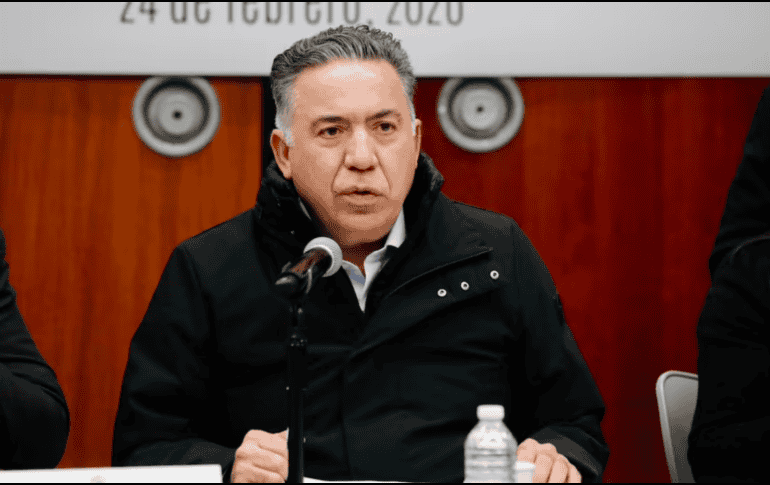 El Senador morenista busca evitar que la oposición haga 