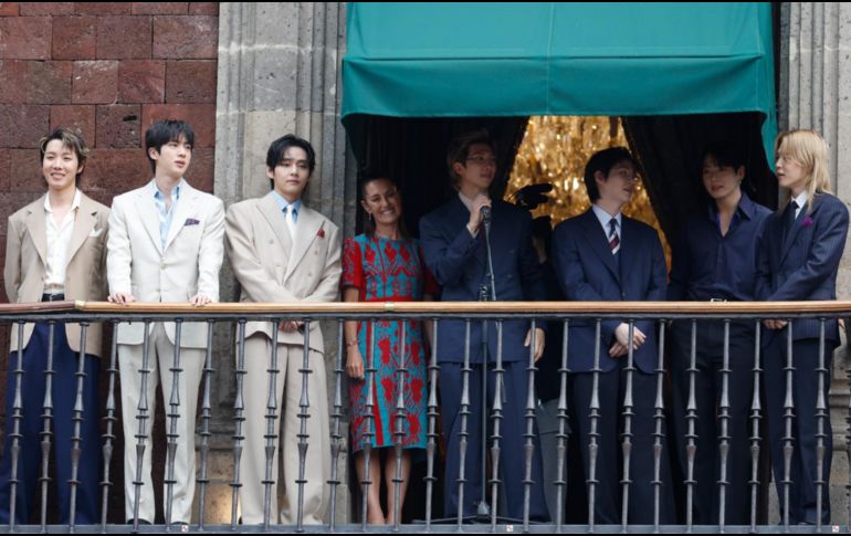 El fervor por BTS en tierras mexicanas está respaldado por cifras contundentes que explican por qué un evento en la plaza principal de CDMX sería multitudinario. EFE/S. Gutiérrez