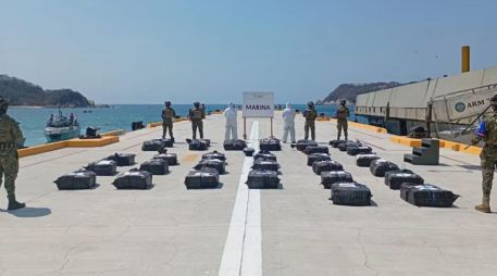 En tres acciones diferentes, elementos de la Secretaría de Marina (Semar) aseguraron 63 bultos de cocaína en el Océano Pacífico. ESPECIAL