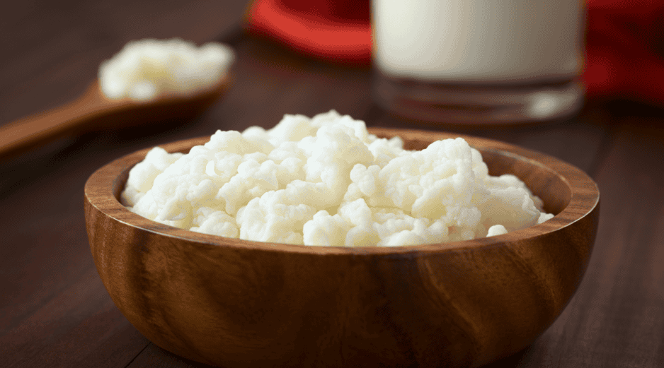 Entre tradición, microbiota y cultura alimentaria, el kéfir sigue ganando espacio en la rutina diaria de miles de personas que buscan opciones naturales para cuidar su salud digestiva.CANVA