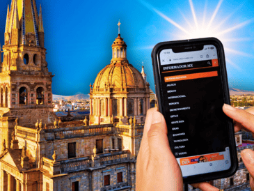 Al elegir a EL INFORMADOR como tu medio de cabecera en todas estas plataformas, te aseguras de recibir alertas precisas sobre las temperaturas extremas que azotan a la región. ESPECIAL / CANVA