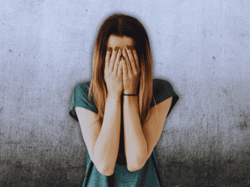 Postergar la atención psicológica es un mecanismo de evitación silencioso que agrava la ansiedad y deteriora tus relaciones personales. ESPECIAL / CANVA