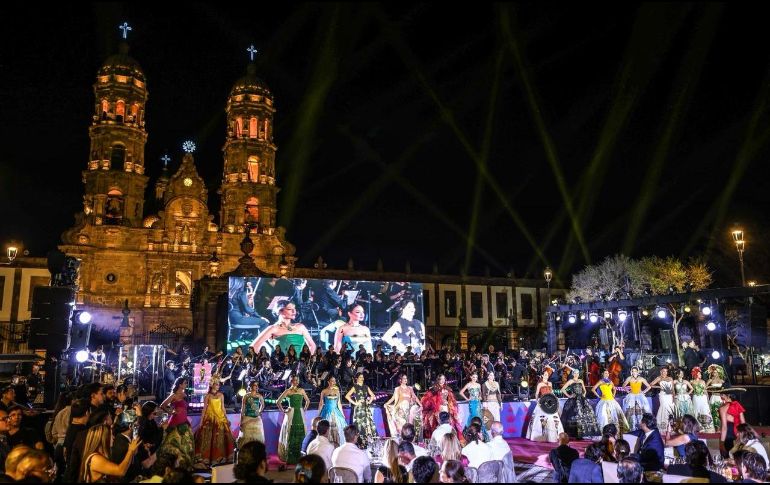 Zapopan celebró la Gala de Embajadores Mundialistas rumbo a la Copa del Mundo 2026 con homenajes, mensajes de unidad y reconocimiento al legado de Jorge Vergara. EL INFORMADOR/ A. NAVARRO.
