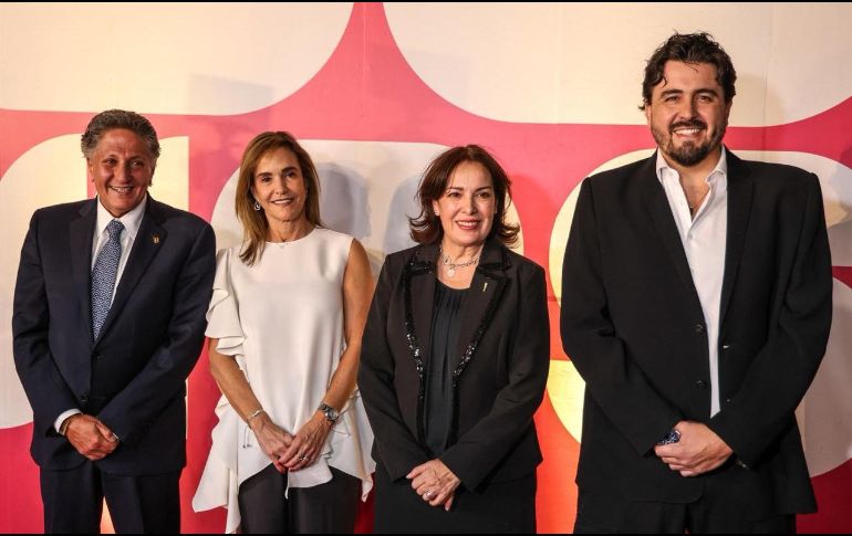 Zapopan celebró la Gala de Embajadores Mundialistas rumbo a la Copa del Mundo 2026 con homenajes, mensajes de unidad y reconocimiento al legado de Jorge Vergara. EL INFORMADOR/ A. NAVARRO.