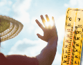 Estar preparado y actuar con responsabilidad es el primer paso para disfrutar de la temporada de calor sin poner en riesgo tu bienestar ni el de tu familia. ESPECIAL / CANVA
