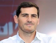 Tras estos incidentes, el exportero del Real Madrid, Iker Casillas, aseguró que este tipo de momentos también ayudan a valorar los periodos positivos y recordó que el club siempre estará bajo los reflectores por su historia y exigencia. SUN / ARCHIVO