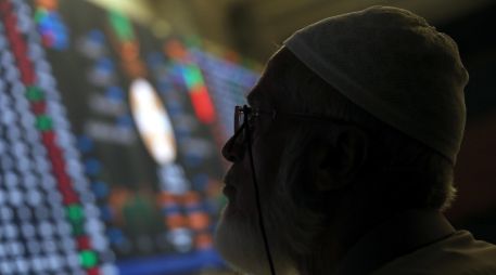 El IPC se vio beneficiado de las ganancias globales de Industrias Peñoles, Orbia Advanced, Grupo México, Pinfra y Grupo Carso. EFE/R. Khan