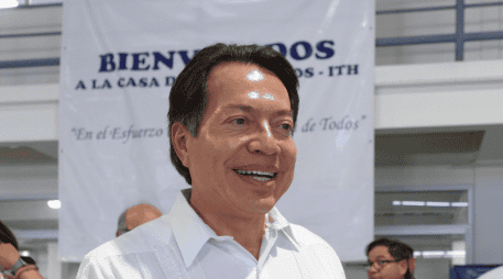 El Secretario de Educación resaltó la importancia de escuchar todas las voces involucradas en el sistema educativo antes de tomar una decisión definitiva sobre el calendario escolar. FACEBOOK / Mario Delgado Carrillo