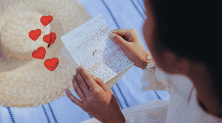 No se trata de redactar un poema impecable, sino de abrir un canal de comunicación auténtico para expresar gratitud, pedir perdón o simplemente reconocer el esfuerzo materno. ESPECIAL / CANVA