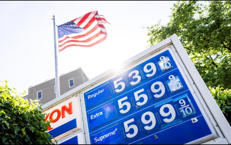 Los precios de la gasolina en Estados Unidos se han disparado y alcanzaron este domingo un aumento de más del 50 % desde el inicio de la guerra con Irán. EFE/EPA/J. Lo Scalzo