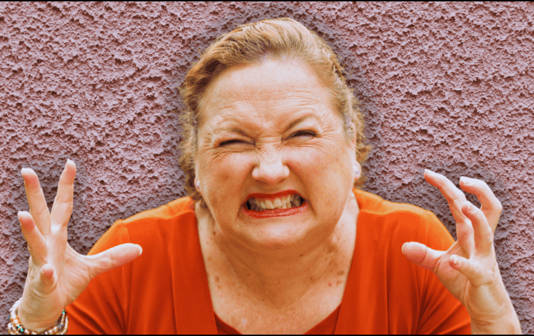 Quienes sufren estas graves consecuencias son, primordialmente, los hijos que crecen bajo una exigencia desmedida y un amor condicionado. ESPECIAL / CANVA