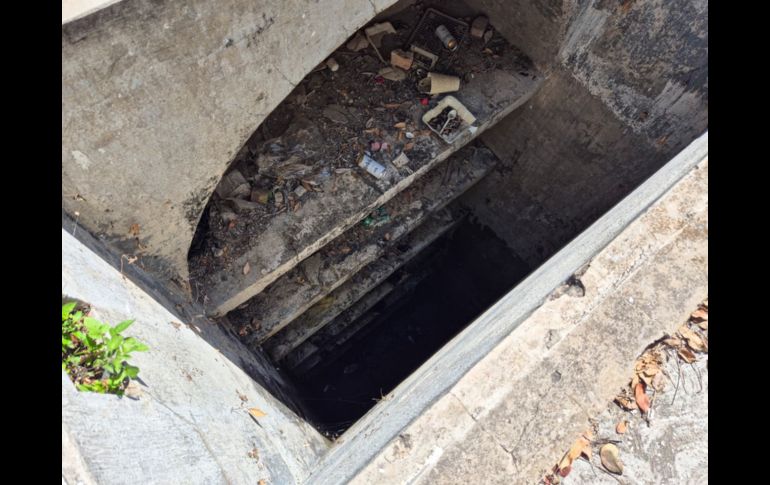 Aunque han externado sus denuncias con personal del cementerio y del Gobierno de Guadalajara, visitantes reclamaron que las malas condiciones y la inseguridad persisten en el Panteón de Mezquitán. EL INFORMADOR / J. Acosta