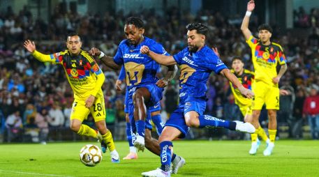 Los líderes del torneo supieron resistir la lluvia de oportunidades generadas por su acérrimo rival. IMAGO7.
