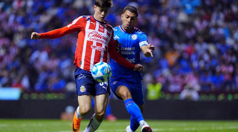 De cara a este nuevo compromiso, el Estadio Jalisco y el Banorte se preparan para ser las sedes de las batallas entre Chivas y Cruz Azul. Imago7 / ARCHIVO
