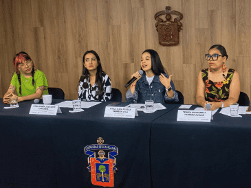 La convocatoria permanecerá abierta del 11 de mayo al 13 de septiembre, los 25 mejores trabajos serán publicados en una antología que será presentada en la Feria Internacional del Libro de Guadalajara. EL INFORMADOR/R. Casas
