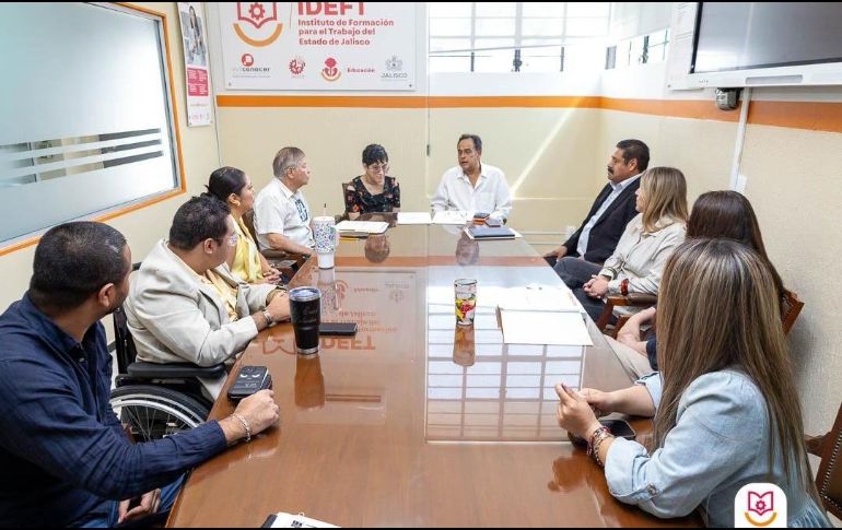 El IDEFT reiteró su intención de continuar generando alianzas estratégicas para acercar programas de capacitación y oportunidades de desarrollo a distintos sectores de la sociedad en Jalisco. CORTESÍA.