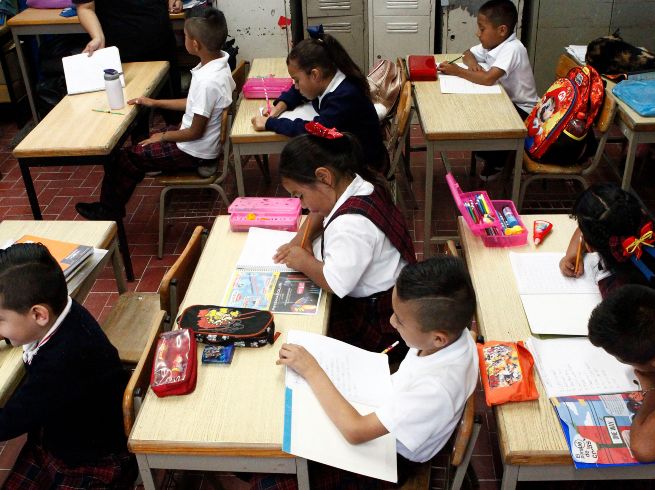 La Secretaría de Educación Jalisco mantendrá sin cambios el calendario escolar para el cierre del ciclo 2025-2026 en Educación Básica, al considerar este periodo clave para la evaluación y consolidación de aprendizajes. EL INFORMADOR / ARCHIVO
