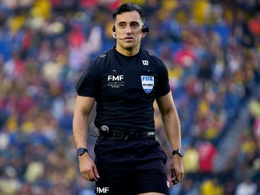 El miércoles y jueves, todas las miradas estarán puestas en ellos: los árbitros deberán asegurar que la nota principal se escriba con goles y no con errores de apreciación. IMAGO7.