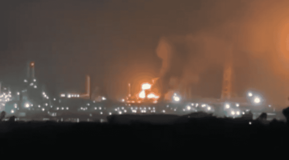 Los equipos de seguridad activaron los protocolos internos de emergencia para contener el fuego en la planta de amoníaco. EL INFORMADOR/ARCHIVO