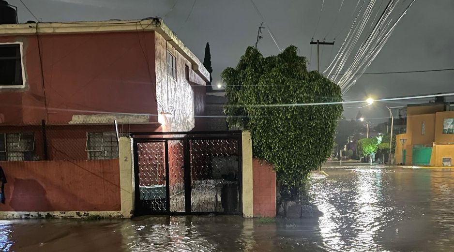 En redes sociales se reportaron los preocupantes niveles que alcanzó el río Hondo. X/RIsida88